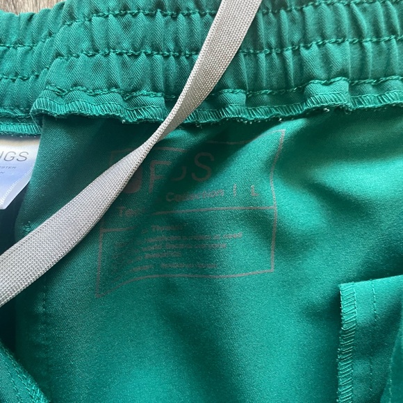 Figs scrub set - Picture 7 of 7